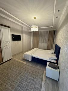 Φωτογραφία από το άλμπουμ του 3х комнатная квартира с двумя спальнями σε Khujand