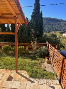 Φωτογραφία από το άλμπουμ του Το Ράντζο του Λυμπέρη σε Dhávlia