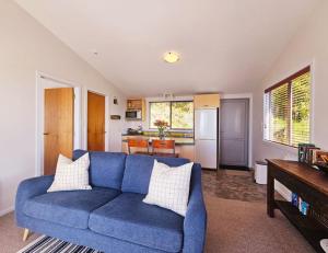 Nhà bếp/bếp nhỏ tại Seaside Sanctuary - Collingwood