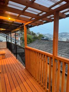 Μπαλκόνι ή βεράντα στο Private Retreat Nishizakamachi 1棟貸し切り