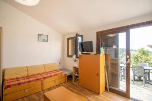 Μια τηλεόραση ή/και κέντρο ψυχαγωγίας στο Location Porticcio