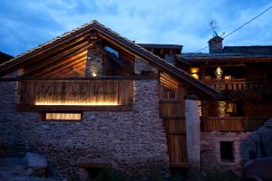 Το κτήριο όπου στεγάζεται  το διαμέρισμα