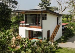 Το κτήριο όπου στεγάζεται  η βίλα