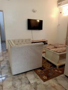 TV a/nebo společenská místnost v ubytování Peaceful Oasis