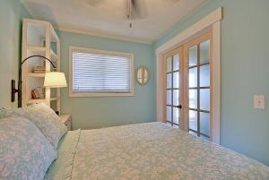 Postel nebo postele na pokoji v ubytování SC304A: 304A Sea Cabin + 15 fotografií