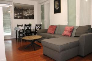 Posezení v ubytování Très bel appartement - Meaux - proche Disneyland + 13 fotografií