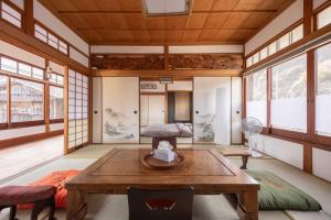 Χώρος καθιστικού στο Sadou Inn