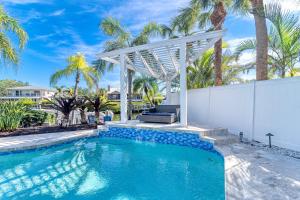 Бассейн в Isla Amor - 86 или поблизости