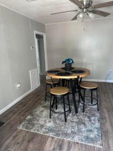 Φωτογραφία από το άλμπουμ του Quaint Getaway σε Pascagoula