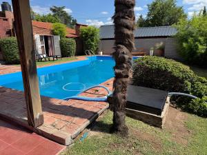 Hồ bơi trong/gần Casa privada con piscina y quincho Altavip +7 ảnh