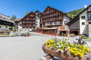 Το κτήριο όπου στεγάζεται  το διαμέρισμα