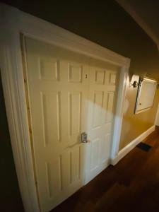 Fotografie z fotogalerie ubytování Guest house in Federal Hill next to Downtown, Restaurants, RI Hospital, Providence Mall, everything else v destinaci Providence + 7 fotografií