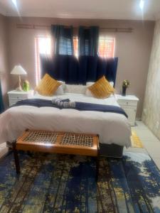 En eller flere senge i et værelse på 17 Byvanger Luxury Room 6