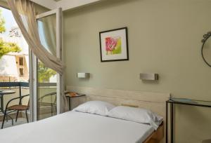 Gallery image of Park Hotel in Athens