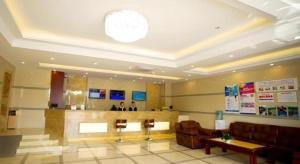 Ο χώρος του λόμπι ή της ρεσεψιόν στο GreenTree Inn Shanghai Sheshan national tourist resort Express Hotel