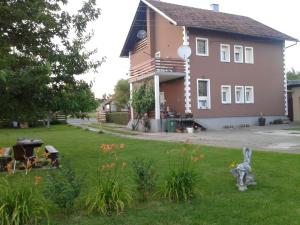 Fotografie z fotogalerie ubytování Gacka Rooms v destinaci Vrhovine