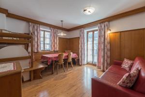 Χώρος καθιστικού στο Appartments Pizach