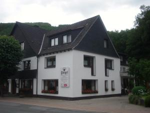 Afbeelding uit fotogalerij van Landhotel Pingel in Sundern