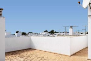 Фотография из галереи Piso Saturno Bajo C Conil в городе Конил-де-ла-Фронтера