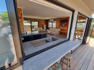 Φωτογραφία από το άλμπουμ του Foodies Oasis σε Brightwater