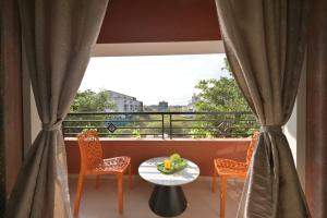 Μπαλκόνι ή βεράντα στο ll EMPYREAN STAY ll COUPLE HOUSE ll 2BHK VILLA ll MALAVALI ll FREE WIFI ll