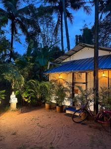 Zahrada ubytování SurfN Tides by BHoomiKA