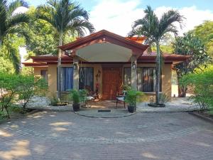 Κήπος έξω από το Casa Mathi