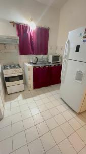 Η κουζίνα ή μικρή κουζίνα στο Dulce Linas Jacuzzi