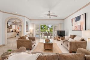 Μια τηλεόραση ή/και κέντρο ψυχαγωγίας στο Battaleys Mews 21