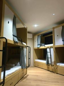 Μια τηλεόραση ή/και κέντρο ψυχαγωγίας στο BuenaSentro Hostel