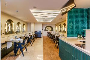 Εστιατόριο ή άλλο μέρος για φαγητό στο Elysian Airport Hotel & Restaurant