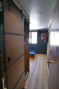 Φωτογραφία από το άλμπουμ του Le Cube Alpin - Cosy Studio - Vue Montagne - Gréolières les Neiges σε Greolieres