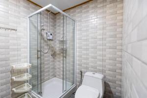 Ένα μπάνιο στο ZIP House Camping +34 φωτογραφίες