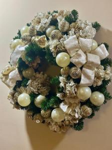 Φωτογραφία από το άλμπουμ του WOW!! Ultimate Pocono Retreat, Hot Tub, Game Room, Deck, Lakes, Skiing, Pools σε Long Pond