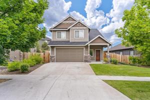 Budova, kde se prázdninový dům nachází