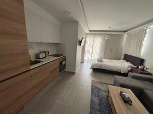 Gallery image of A Modern Studio for Larnaca Central Stay in Larnaka