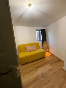 Χώρος καθιστικού στο Renovated Alsatian house Maison Théless