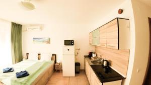 Ένα ή περισσότερα κρεβάτια σε δωμάτιο στο William's apartments - fourth pretty studio +72 φωτογραφίες