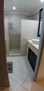 Ένα μπάνιο στο Executive Residence 2