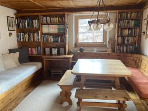 Η βιβλιοθήκη του διαμερίσματος +18 φωτογραφίες