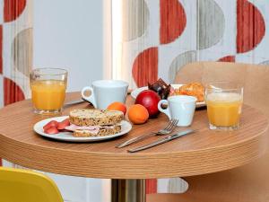 Φαγητό σε αυτό το ξενοδοχείο ή κάπου εκεί κοντά