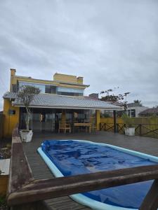 Бассейн в Casa amarela или поблизости