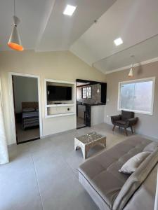 Nhà bếp/bếp nhỏ tại Casa perto da praia a 5 minutos