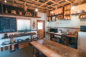 Η κουζίνα ή μικρή κουζίνα στο MOUNTAinn Nagiso