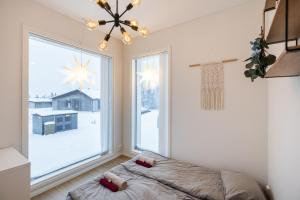 Ένα ή περισσότερα κρεβάτια σε δωμάτιο στο Villa Golden House +53 φωτογραφίες