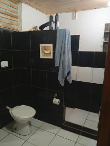 Ένα μπάνιο στο Apart Guatambu