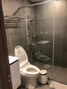 Ένα μπάνιο στο Ocean Holiday