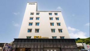 Φωτογραφία από το άλμπουμ του 광주광역시 호텔 넘버25 하남점 σε Gwangju