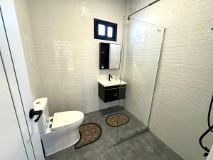 Et badeværelse på NeoCasa,Lanna vibe-live local life + 14 billeder