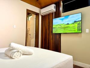 TV a/nebo společenská místnost v ubytování DUO BOUTIQUE HOTEL